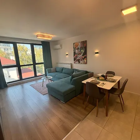 Turquoise Exotic Bliss Appartement Sofia